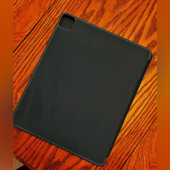 iPad Pro 12.9 case - Picture 2 of 2